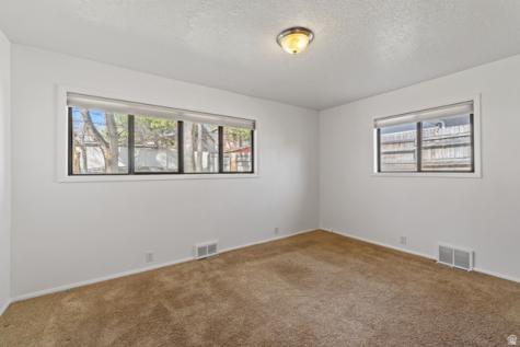 1889 E 4675 S Holladay UT 84117
