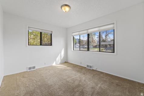 1889 E 4675 S Holladay UT 84117