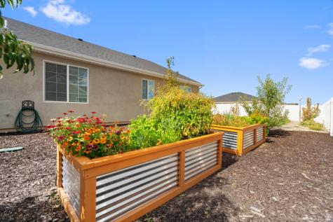 1946 W 4675 N Cedar City UT 84721
