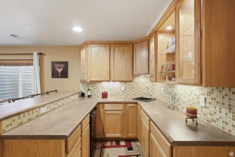 1178 S 70 W Farmington UT 84025