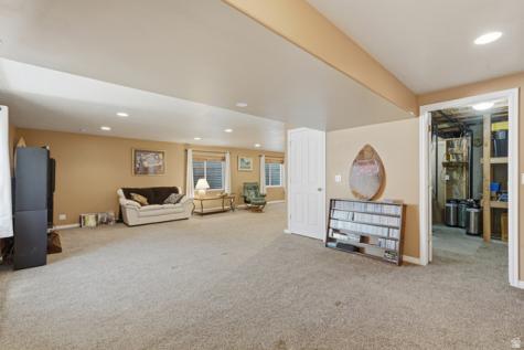 1178 S 70 W Farmington UT 84025