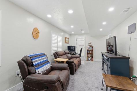 184 S Ranch Road E Grantsville UT 84029