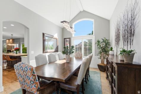 2014 E Quartzridge Drive Sandy UT 84092