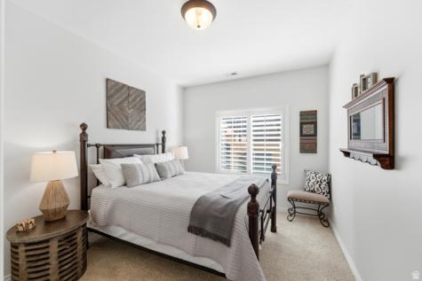 2014 E Quartzridge Drive Sandy UT 84092