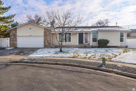 1492 E Sandy Hills Drive Sandy UT 84093