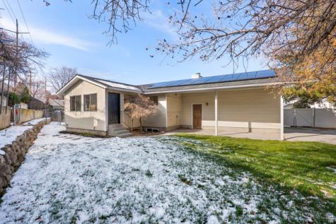 1492 E Sandy Hills Drive Sandy UT 84093