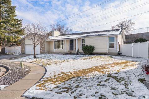 1492 E Sandy Hills Drive Sandy UT 84093