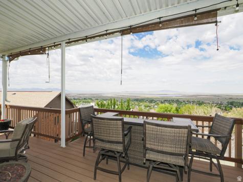 1833 N 350 E Centerville UT 84014