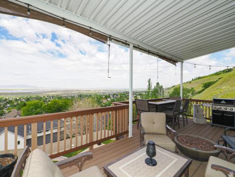 1833 N 350 E Centerville UT 84014