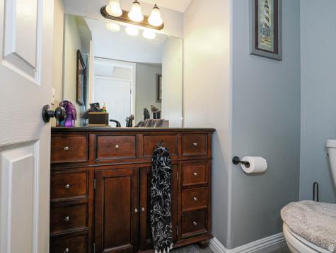 1833 N 350 E Centerville UT 84014