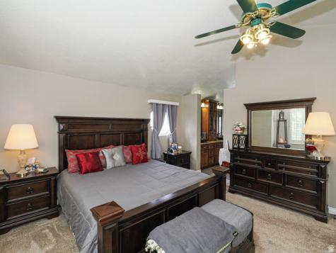 1833 N 350 E Centerville UT 84014