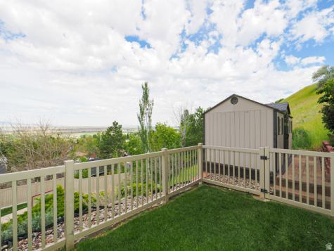 1833 N 350 E Centerville UT 84014