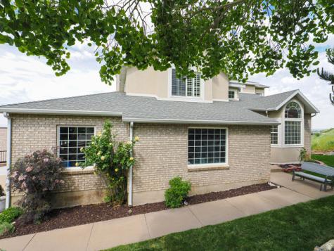 1833 N 350 E Centerville UT 84014