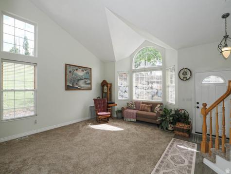 1833 N 350 E Centerville UT 84014