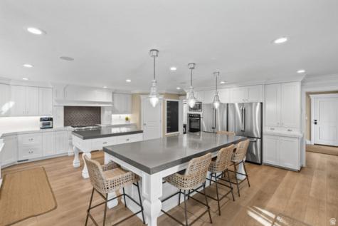 2631 E Lockhart Road S Holladay UT 84117