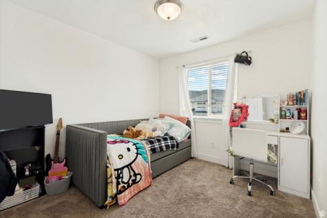 7224 N Silver Way Eagle Mountain UT 84005