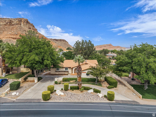 2865 S Bloomington Drive E St. George UT 84790