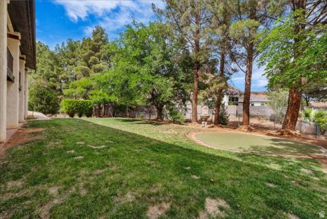2865 S Bloomington Drive E St. George UT 84790