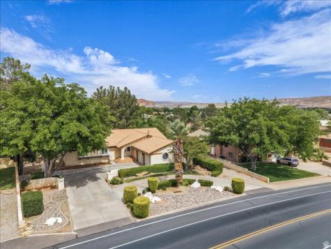 2865 S Bloomington Drive E St. George UT 84790