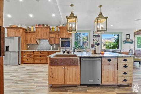 164 E 200 S Hyde Park UT 84318