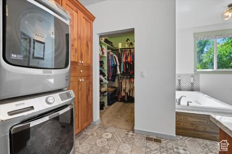 164 E 200 S Hyde Park UT 84318