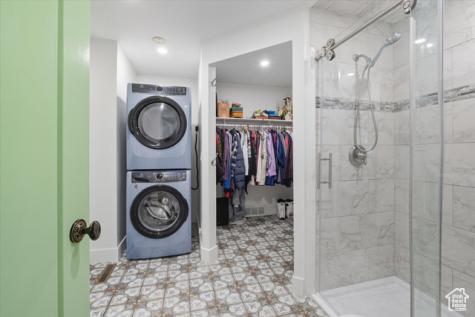 164 E 200 S Hyde Park UT 84318