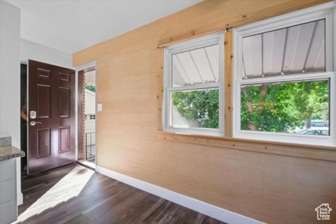 164 E 200 S Hyde Park UT 84318