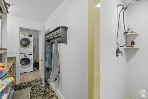 164 E 200 S Hyde Park UT 84318