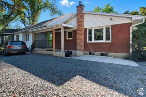 164 E 200 S Hyde Park UT 84318