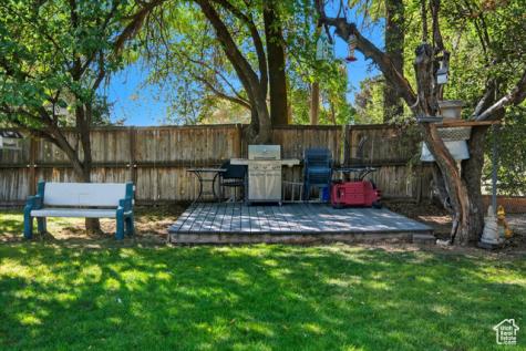 164 E 200 S Hyde Park UT 84318