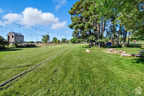 164 E 200 S Hyde Park UT 84318