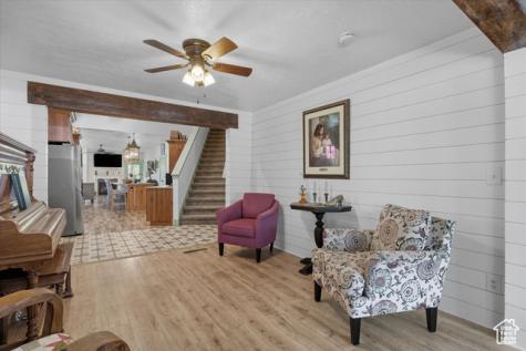 164 E 200 S Hyde Park UT 84318