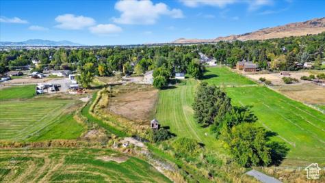 164 E 200 S Hyde Park UT 84318