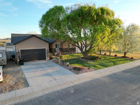 78 E 1875 S Roosevelt UT 84066