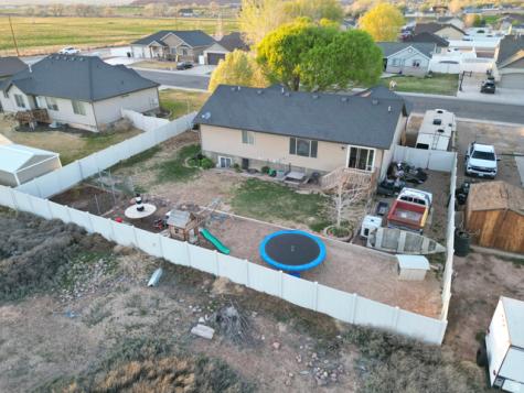 78 E 1875 S Roosevelt UT 84066