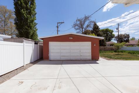 1104 E 5235 S Murray UT 84117