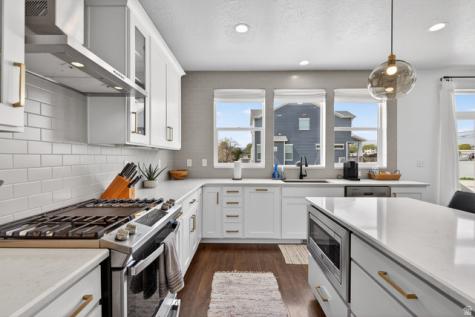 893 N 1580 E Lehi UT 84043