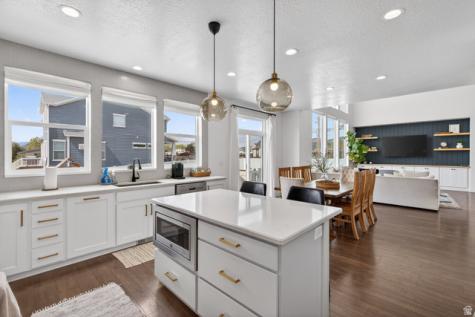 893 N 1580 E Lehi UT 84043