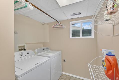 7670 S 1000 E Midvale UT 84047