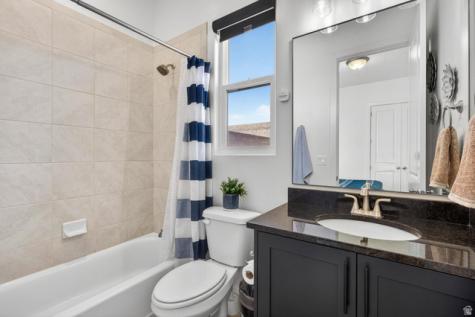 111 N Black Avenue Washington UT 84780