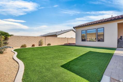 111 N Black Avenue Washington UT 84780