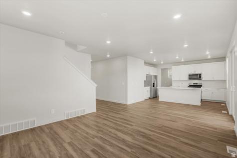 124 W Ebbets Tooele UT 84074