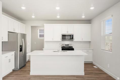 124 W Ebbets Tooele UT 84074