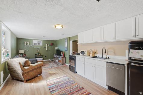 700 E 5900 S Murray UT 84107