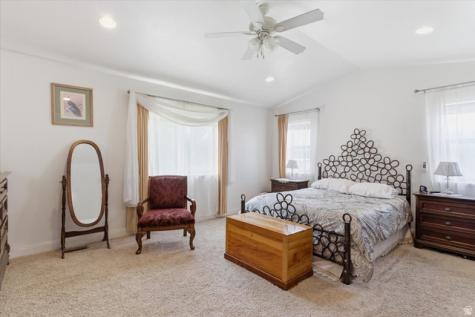 6237 W 4600 S Hooper UT 84315