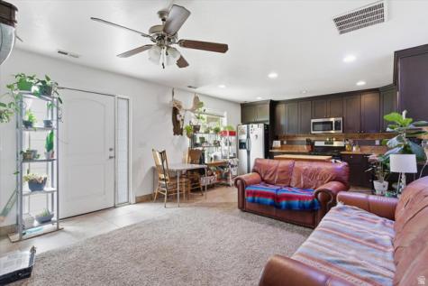 6237 W 4600 S Hooper UT 84315