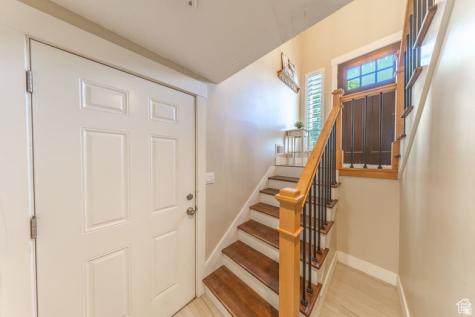 228 E Golden Willow Circle Sandy UT 84070