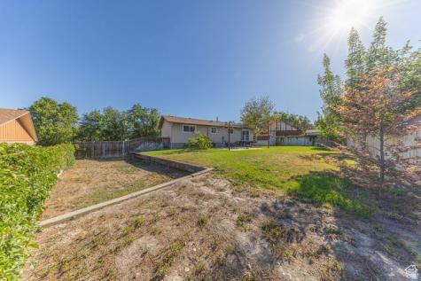 228 E Golden Willow Circle Sandy UT 84070