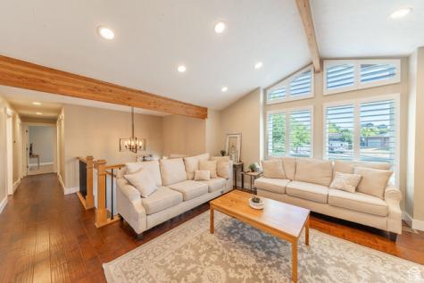 228 E Golden Willow Circle Sandy UT 84070