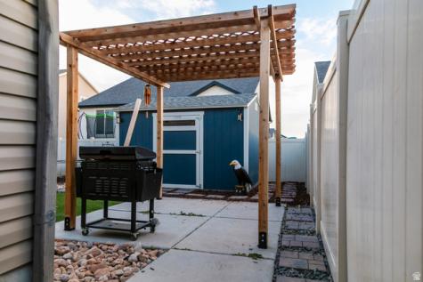 1534 E Shadow Drive N Eagle Mountain UT 84005